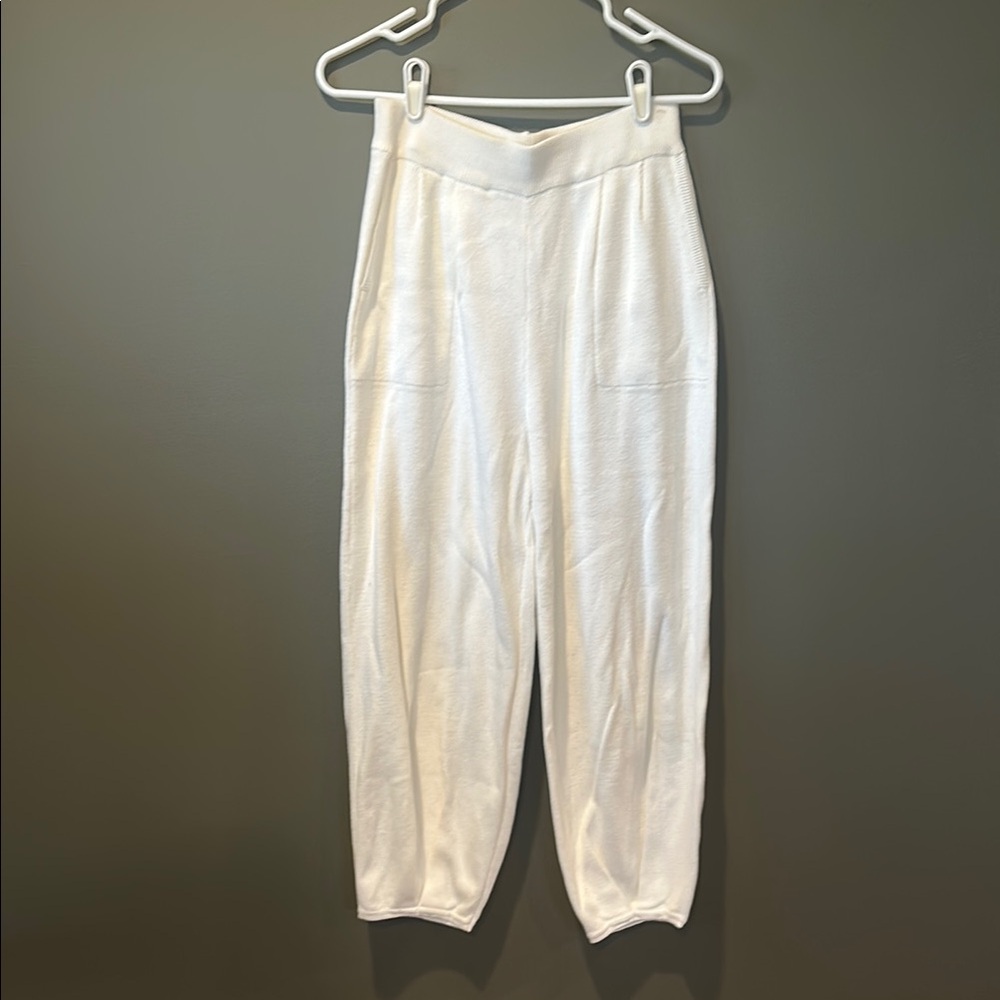 High-waisted white 100% Rayon fabric sweatpants - M